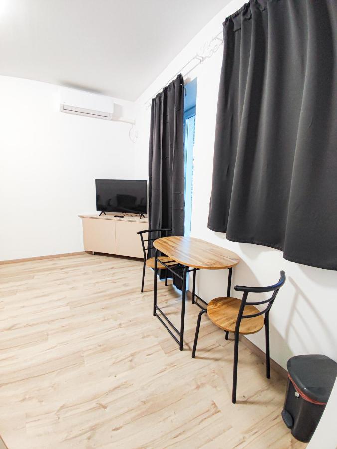 Harmonia Vendeghaz Hotel Szeged Buitenkant foto