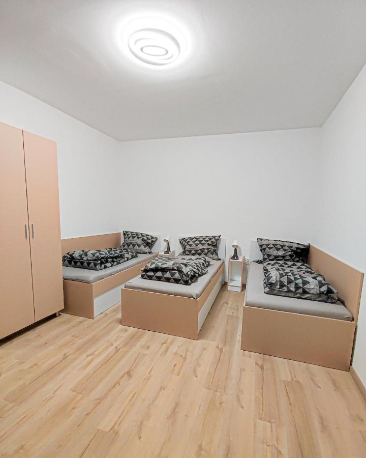 Harmonia Vendeghaz Hotel Szeged Buitenkant foto